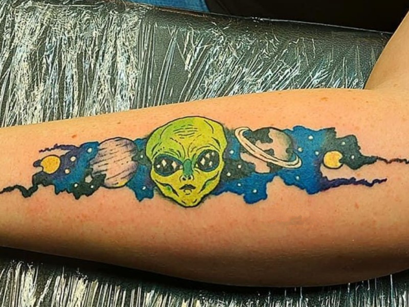 alien tattoo